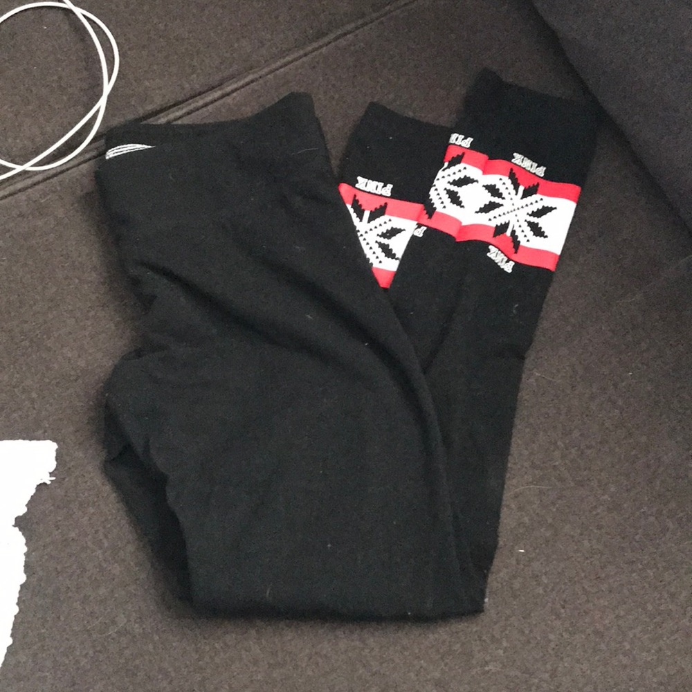 Vs pink Christmas legging size md